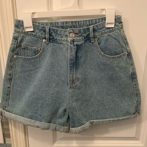 Brand new, never worn light wash jean shorts.